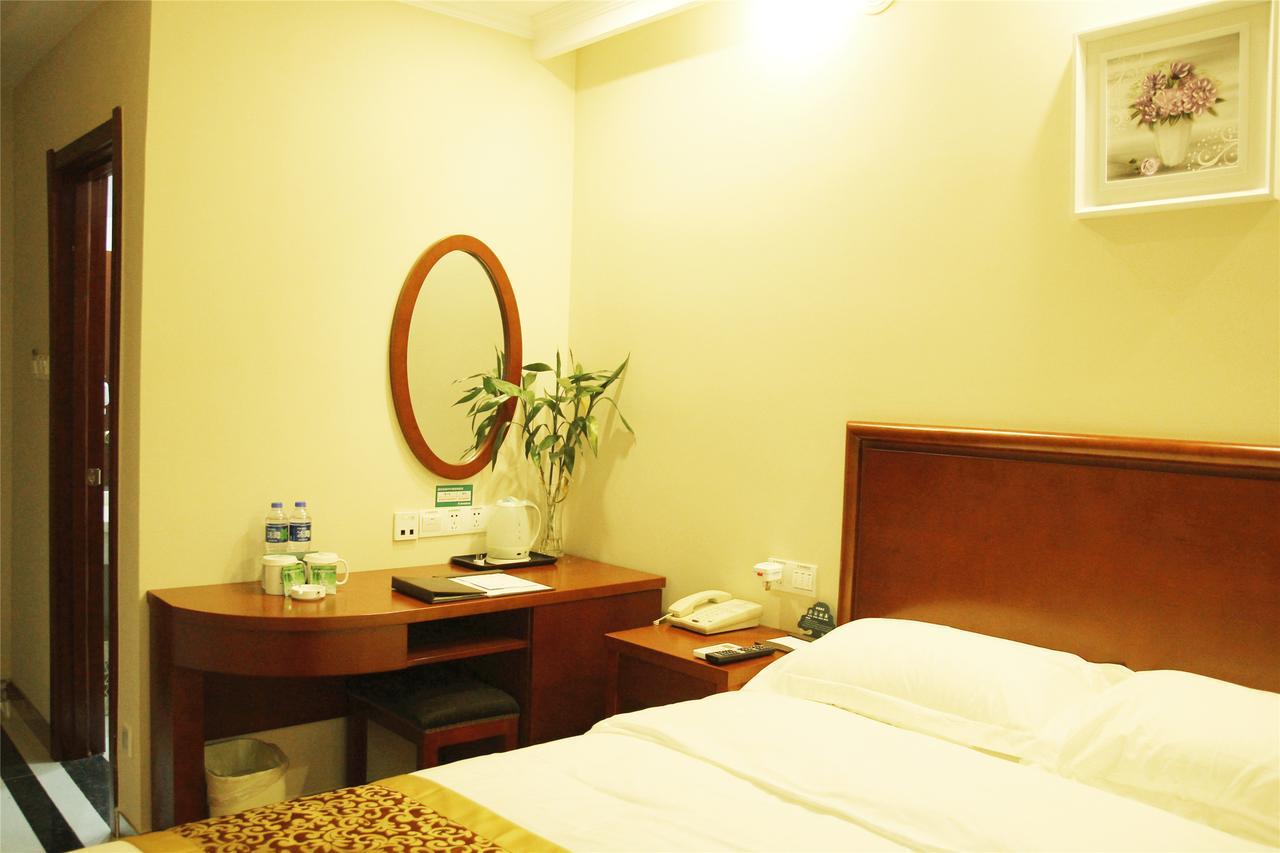 Greentree Inn Jiangxi Fuzhou Gandong Bridge Express Hotel Exterior photo